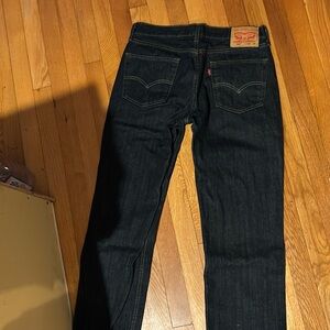Men’s Levi’s 514 red tab straight leg dark indigo jeans 
Waist 32x30 worn once